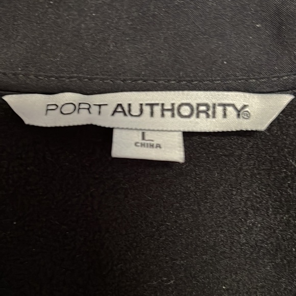 Port Authority Women's Core Soft Shell Vest Pyramid Black Vest with Logo - Picture 2 of 3